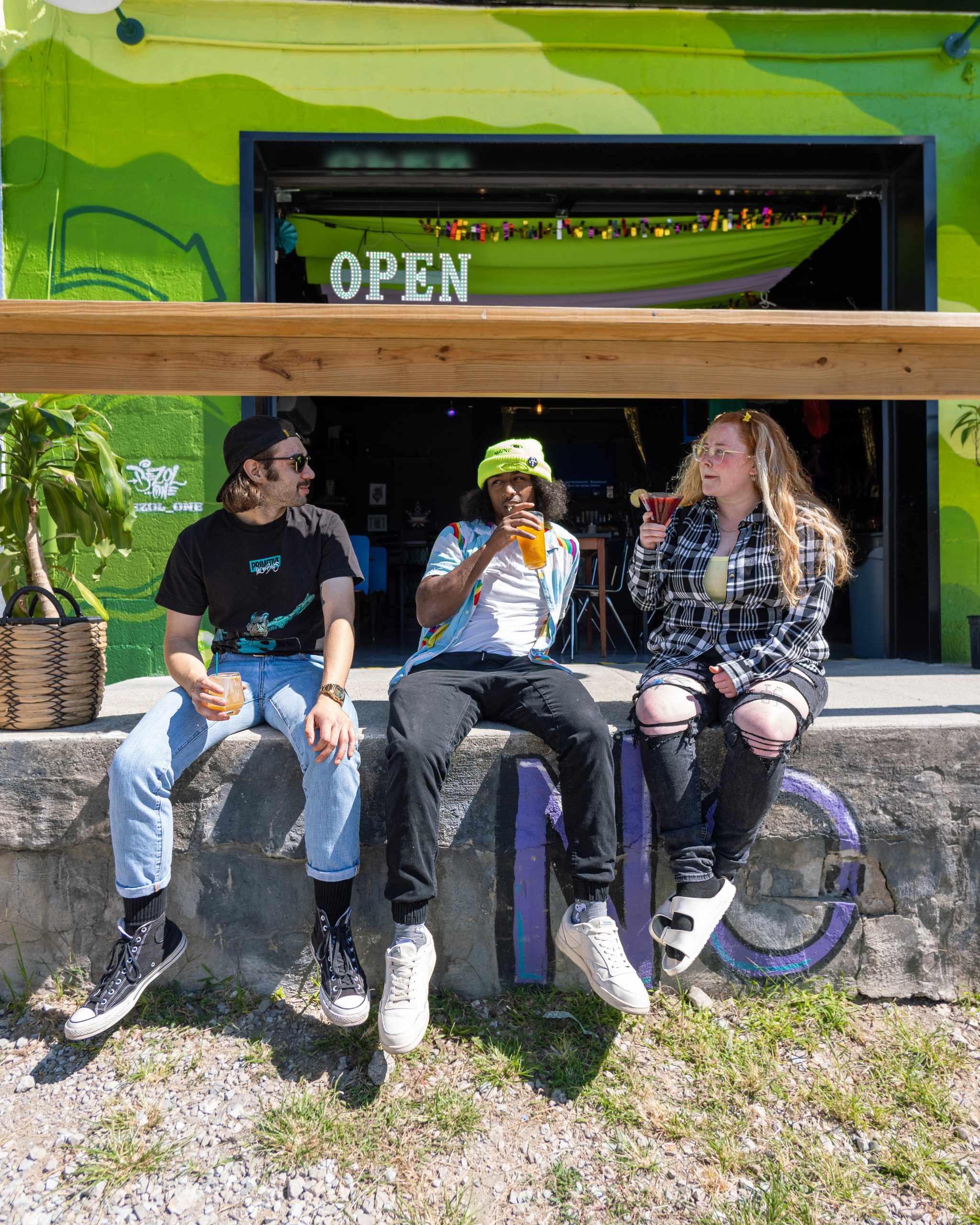 Wildeye lounge atmosphere